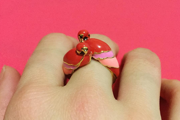 Kate Spade ring, Photo via @itsbooyeah